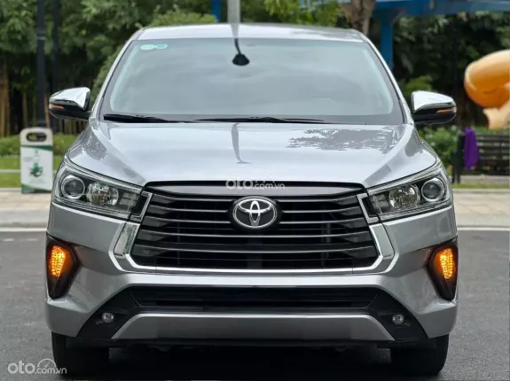 Toyota Innova 2.0G 2021 - Xe có hoá đơn VAT 655 triệu. Bản MPV 8 chỗ rộng rãi