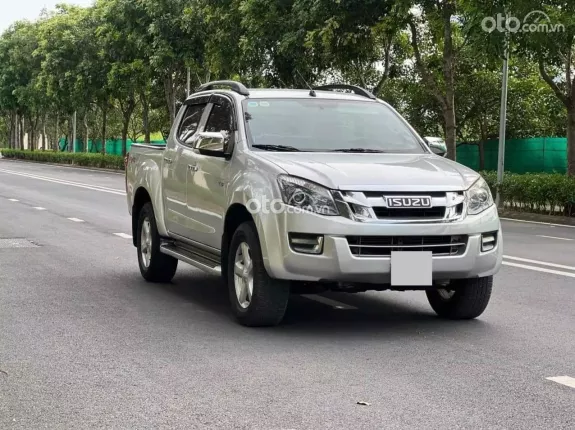 Isuzu D-Max LS Prestige 3.0 4x4 AT 2016 - Bản đủ nhất của Dmax năm 2016