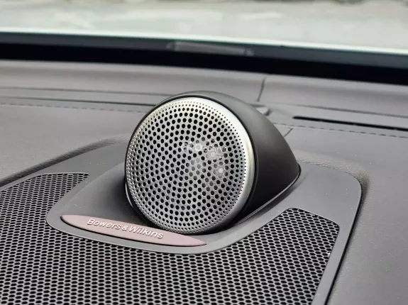 Volvo XC90 2023 - Hỗ trợ bank 70%