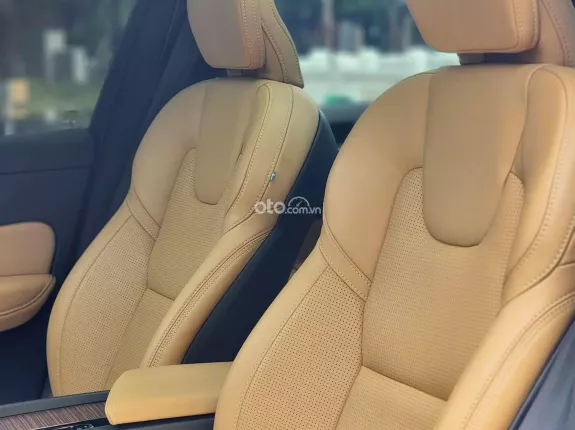 Volvo XC90 2023 - Hỗ trợ bank 70%