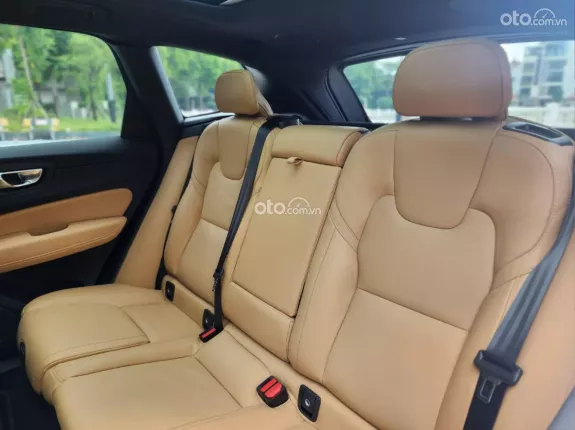 Volvo XC90 2023 - Hỗ trợ bank 70%