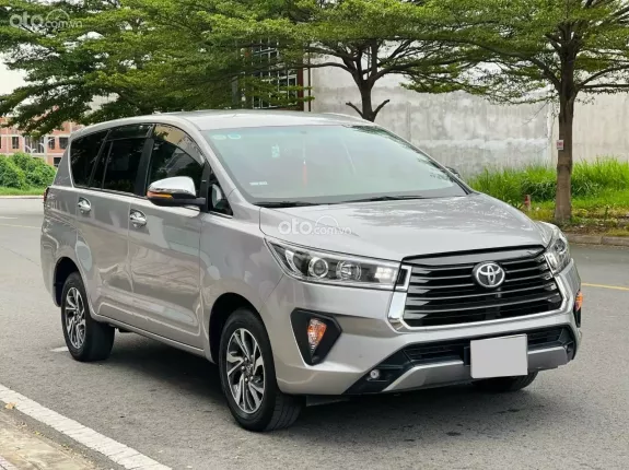 Toyota Innova 2.0G 2020 - Toyota Innova 2.0G * Sản xuất: 2020 * Số tự động - Máy xăng * ODO: 44.000km * Màu: Bạc