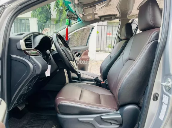 Toyota Innova 2.0G 2020 - Toyota Innova 2.0G * Sản xuất: 2020 * Số tự động - Máy xăng * ODO: 44.000km * Màu: Bạc