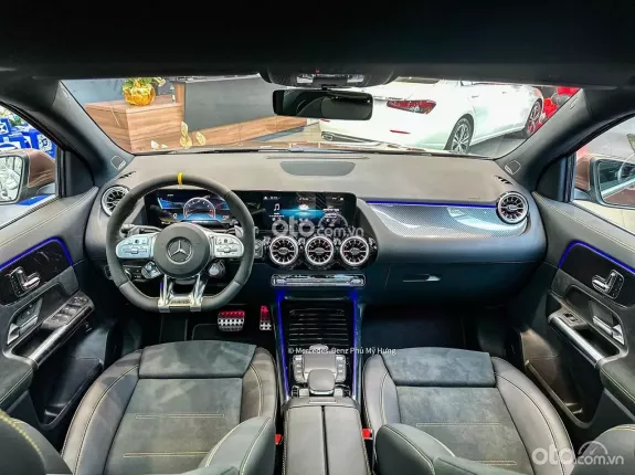 Mercedes-Benz A45 4Matic 2024 - Đỏ siêu lướt hãng - Xe thể thao