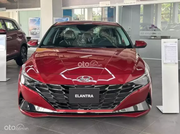 Hyundai Elantra 1.6 AT Đặc biệt 2024 - Xe Sẵn Hồ Sơ Giao Ngay Trong Ngày