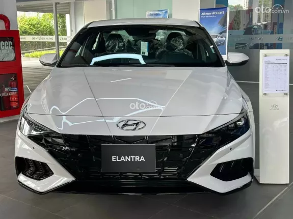 Hyundai Elantra N. Line 2024 - Phân Khúc C - Sedan Giá Tốt