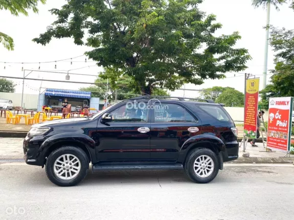 Toyota Fortuner 2.7 V 4X2 AT 2015 - Máy số nguyên zin tuyệt đối