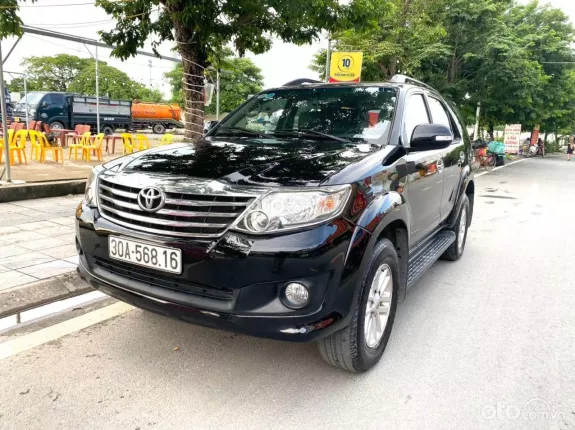 Toyota Fortuner 2.7 V 4X2 AT 2015 - Máy số nguyên zin tuyệt đối