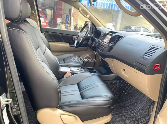 Toyota Fortuner 2.7 V 4X2 AT 2015 - Máy số nguyên zin tuyệt đối