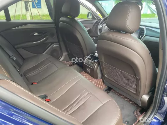 VinFast LUX A2.0 Tiêu chuẩn 2022 - Chất đẹp