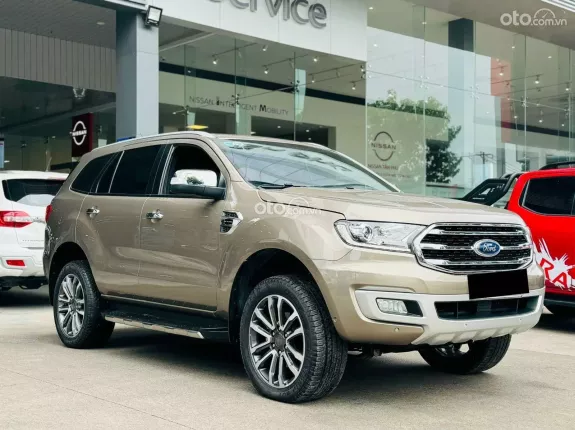 Ford Everest Titanium 2.0L AT 4WD 2019 - Xe đẹp chính chủ, đăng ký 4/2019