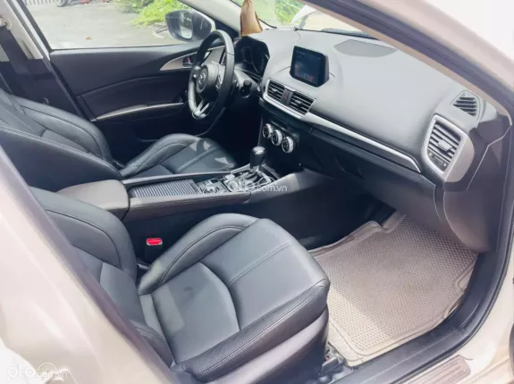 Mazda 3 1.5L Sedan 2018 - Facelift 6,4v xịn 1 chủ biển hà nội
