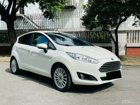 Ford Fiesta Sport 1.5L AT 2018 - Xe đẹp, giá hạt dẻ. Bảo hành chính hãng Ford