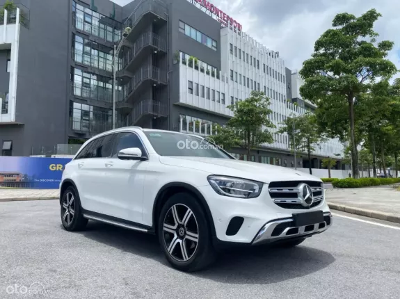 Mercedes-Benz GLC 200 4Matic 2021 - Một chủ full lịch sử hãng cực đẹp