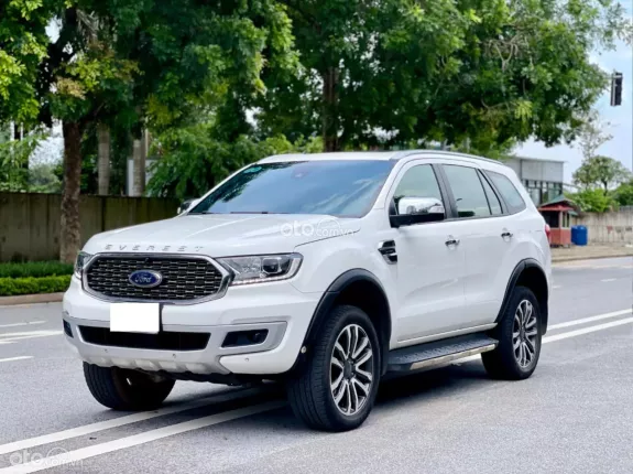 Ford Everest Titanium 2.0L AT 4WD 2020 - Giá 975tr