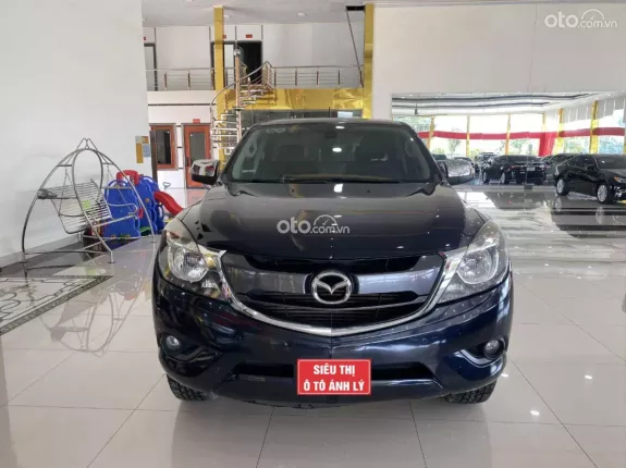 Mazda BT-50 Deluxe 4x2 2.2 AT 2018 - Bán tải số tự động, một chủ từ đầu, đăng ký 2019