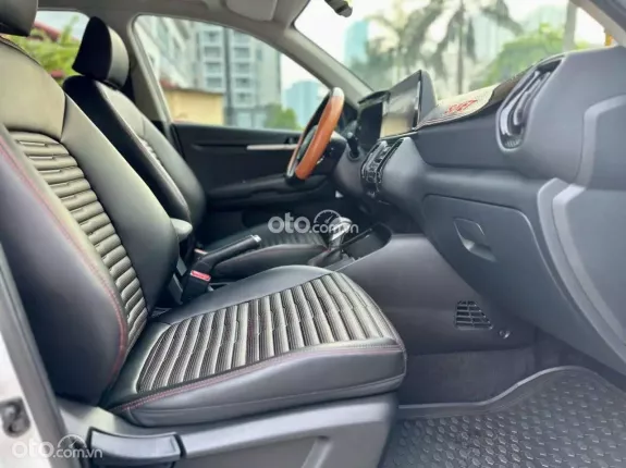 Kia Sonet 1.5 Premium 2022 - Giá 560tr