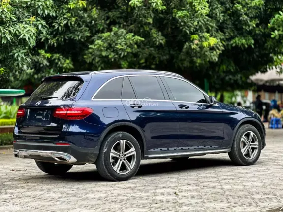 Mercedes-Benz GLC 250 4Matic 2017 - Giá 950tr