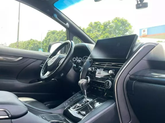 Lexus LM500h 2020 - Xe đẹp như mới, trang bị full option - giá thương lượng