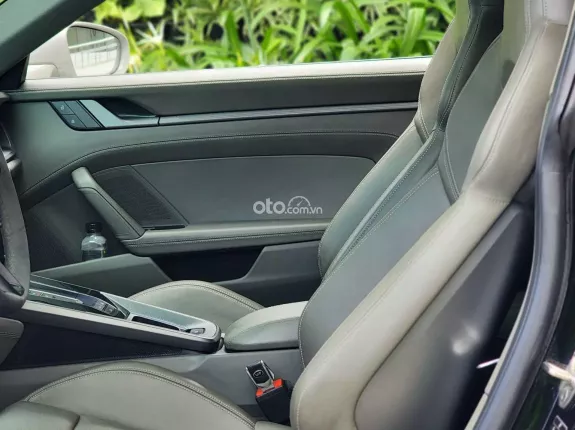 Porsche 911 2021 - Đăng ký năm 2022 xe rất mới - có bớt lộc