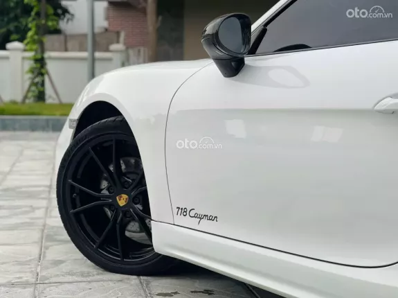Porsche 718 cayman 2019 - Xe chính chủ chạy ít, trang bị full option hiện đại