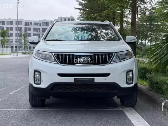 Kia Sorento 2.4 GAT AWD 2018 - Giá 560tr
