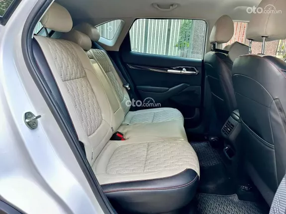 Kia Seltos 1.4T Luxury 2022 - Giá 635tr