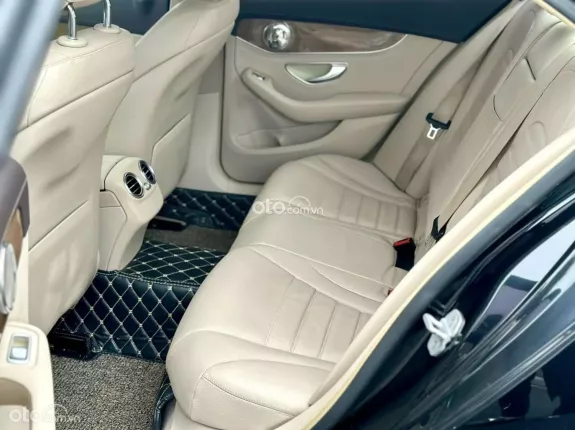 Mercedes-Benz C250 Exclusive 2015 - Giá 660tr