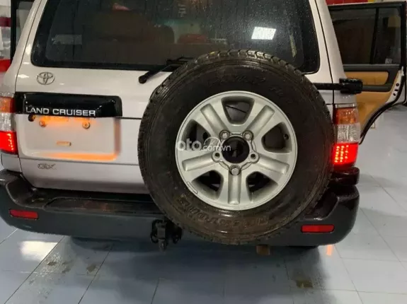 Toyota Land Cruiser 2003 - Xe đẹp, chính chủ giấy tờ đầy đủ, giá tốt