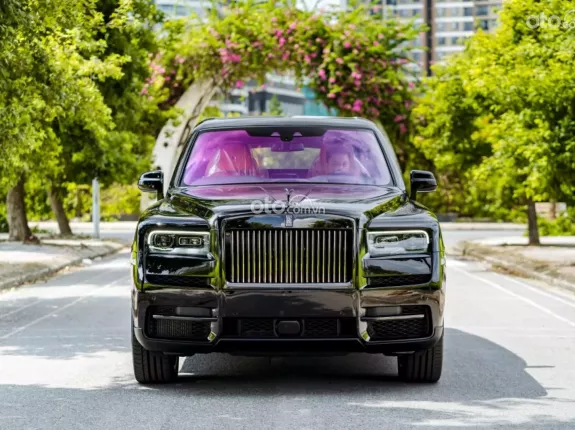 Rolls-Royce Cullinan Black Badge 2023 - Model 2024 mới 100% sẵn giao ngay giá tốt