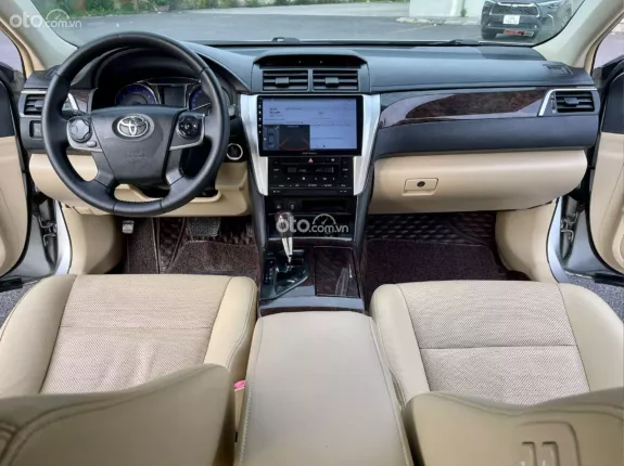 Toyota Camry 2.0E 2015 - Động cơ D4s