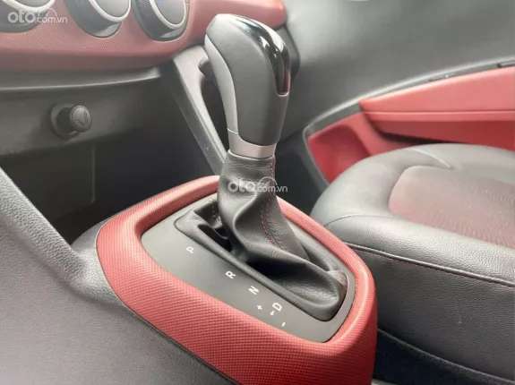 Hyundai Grand i10 Hatchback 1.2 AT 2021 - Đẹp zin toàn tập