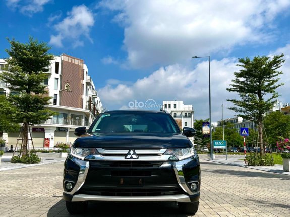 Mitsubishi Outlander 2.0 CVT 2019 - Cực nét