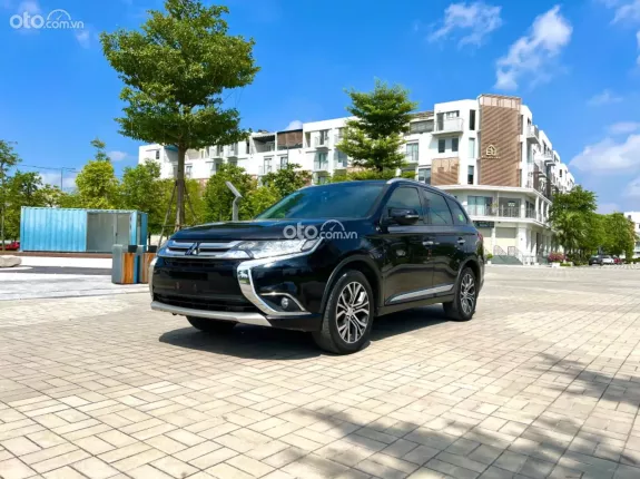 Mitsubishi Outlander 2.0 CVT 2019 - Cực nét