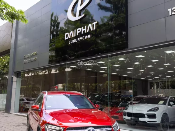 Mercedes-Benz GLC 200 4Matic 2021 - Giá 1ty 399 tr có bớt lộc