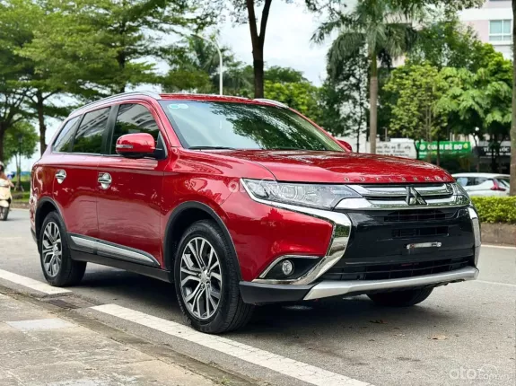 Mitsubishi Outlander 2.0 CVT 2019 - MỘT CHỦ TỪ MỚI