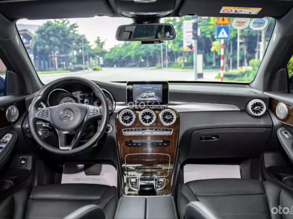 Mercedes-Benz GLC 200 2019 - Mercedes GLC200 2019