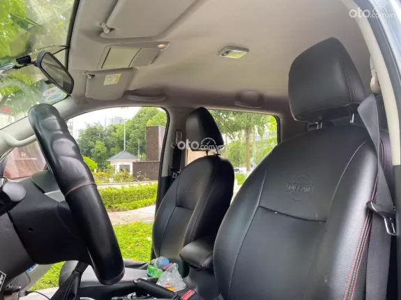 Nissan Navara E 2.5 MT 2016 - Navara 2016 E 2.5Mt