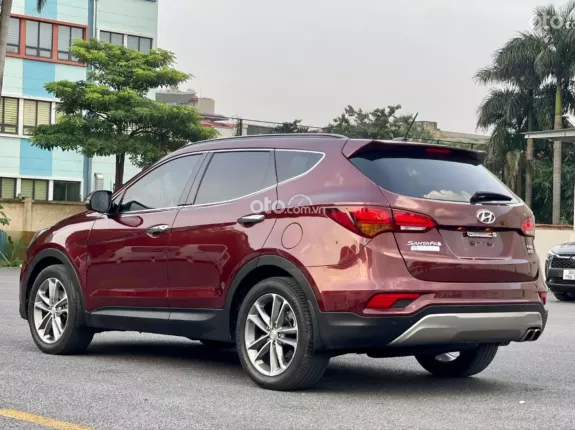 Hyundai Santa Fe 2.2L Dầu Cao cấp 2018 - Hai cầu - Siêu tiết kiệm nhiên liệu