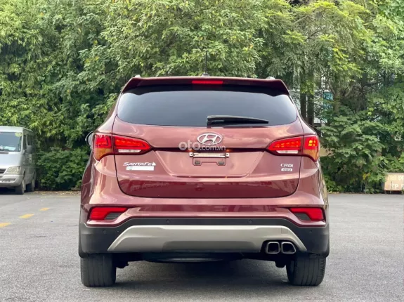 Hyundai Santa Fe 2.2L Dầu Cao cấp 2018 - Hai cầu - Siêu tiết kiệm nhiên liệu