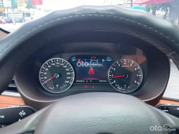 VinFast LUX A2.0 2019 - Động cơ 2.0L Turbo 174 mã lực bản Premium đi chuẩn 29 ngàn kilomet