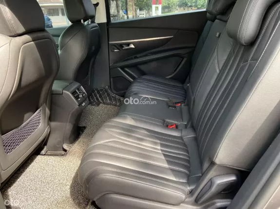 Peugeot 5008 Allure 2018 - Bảo dưỡng 5000 km thay nhớt một lần miễn phí