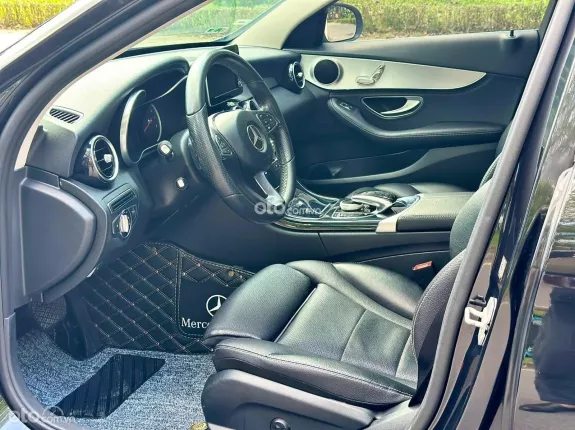 Mercedes-Benz C200 2.0 AT 2015 - Đẹp Mê Mẩn