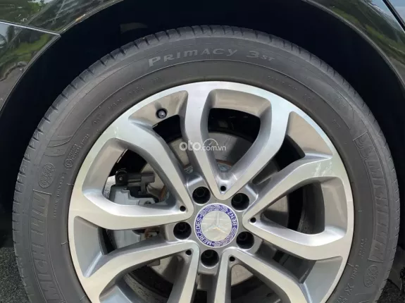 Mercedes-Benz C200 2.0 AT 2015 - Đẹp Mê Mẩn