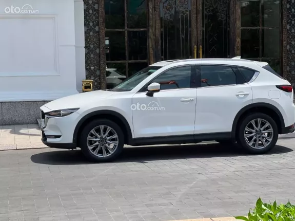 Mazda CX-5 2.5L Signature Premium AWD 2019 - Quí khách chỉ cần bỏ 300tr là có thể lấy em nó về đi