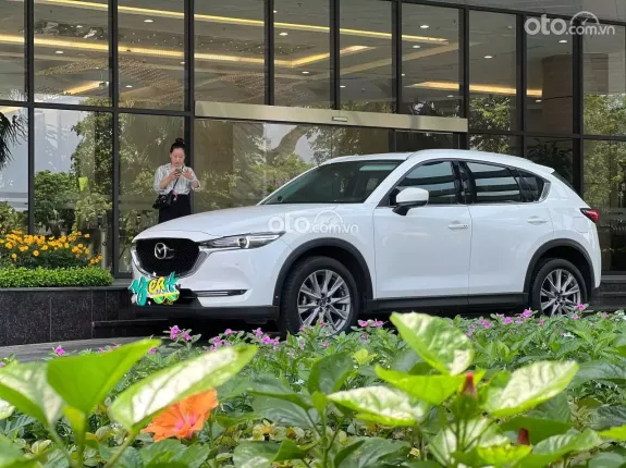 Mazda CX-5 2.5L Signature Premium AWD 2019 - Quí khách chỉ cần bỏ 300tr là có thể lấy em nó về đi