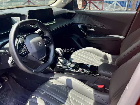 Peugeot 2008 GT Line 2022 - 680 TR