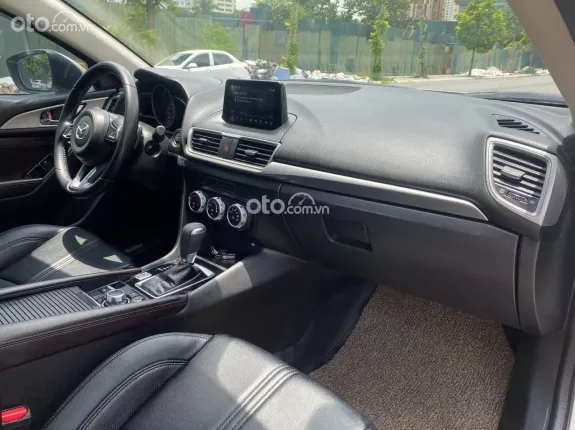 Mazda 3 2018 - Xe đẹp giá 450 triệu