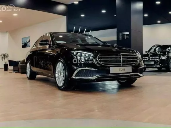 Mercedes-Benz E200 Exclusive 2025 - GIẢM NGAY 390 TRIỆU TIỀN MẶT - TẶNG GÓI PHỤ KIỆN CHÍNH HÃNG - SẴN 1 SỐ MÀU GIAO NGAY