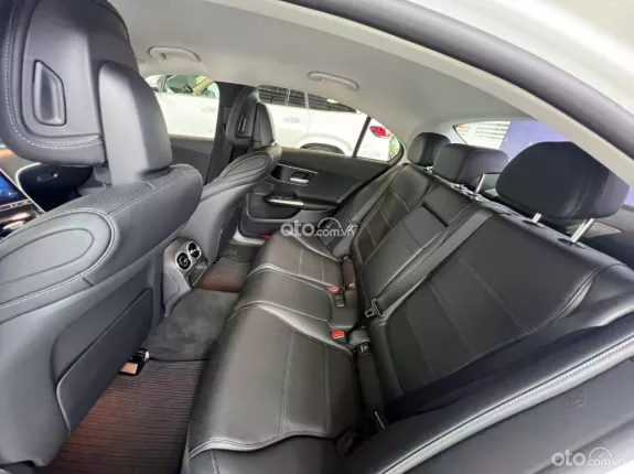 Mercedes-Benz C200 Avantgarde 2025 - Giảm 110tr vào thẳng giá niêm yết